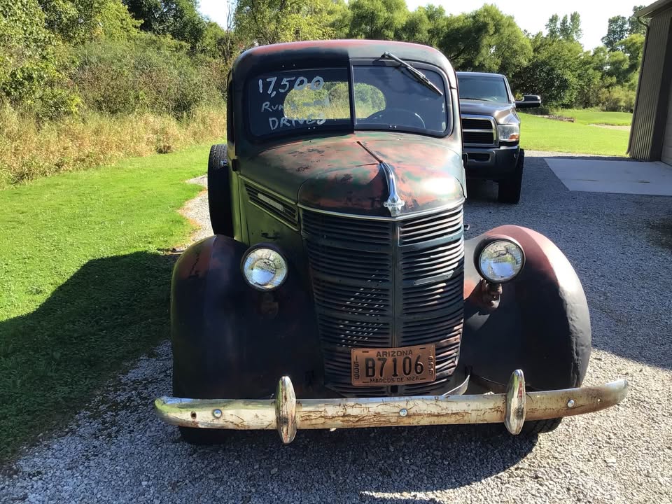 1939 International D30 automatic classic truck For Sale
