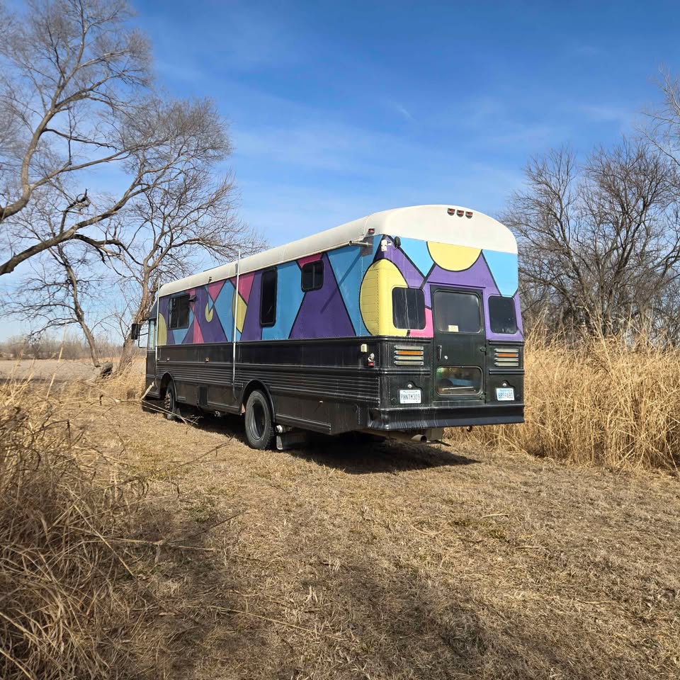 2003 Thomas built skoolie bus For Sale