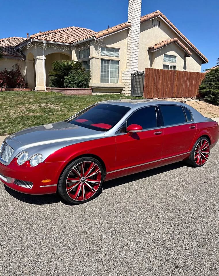 Red 2006 Bentley Flying Spur W12 automatic sedan For Sale