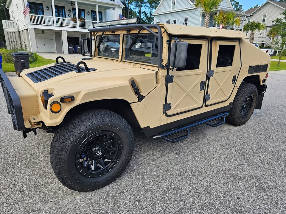 Tan 2010 Hummer M1151a1 Slantback automatic For Sale